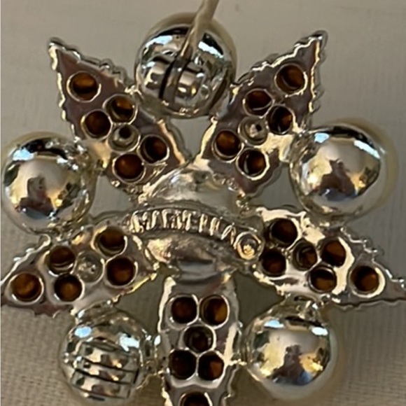 Estate jewelry Marvella brooch - Picture 5 of 8
